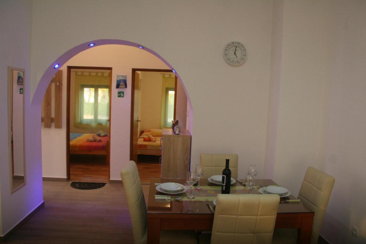 Apartments Nagj Свети Юрай Екстериор снимка