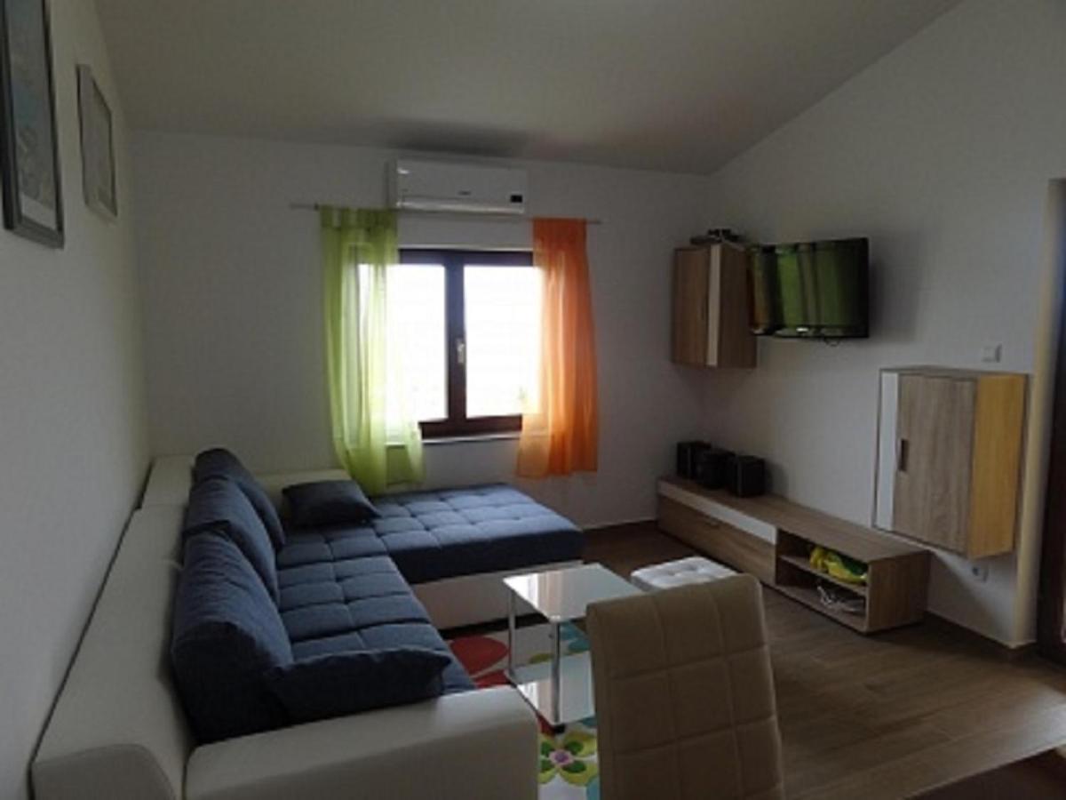 Apartments Nagj Свети Юрай Екстериор снимка