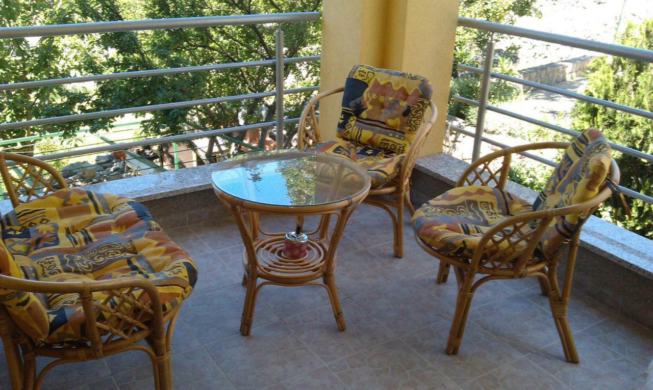 Apartments Nagj Свети Юрай Екстериор снимка