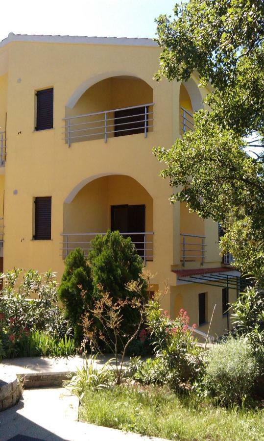 Apartments Nagj Свети Юрай Екстериор снимка